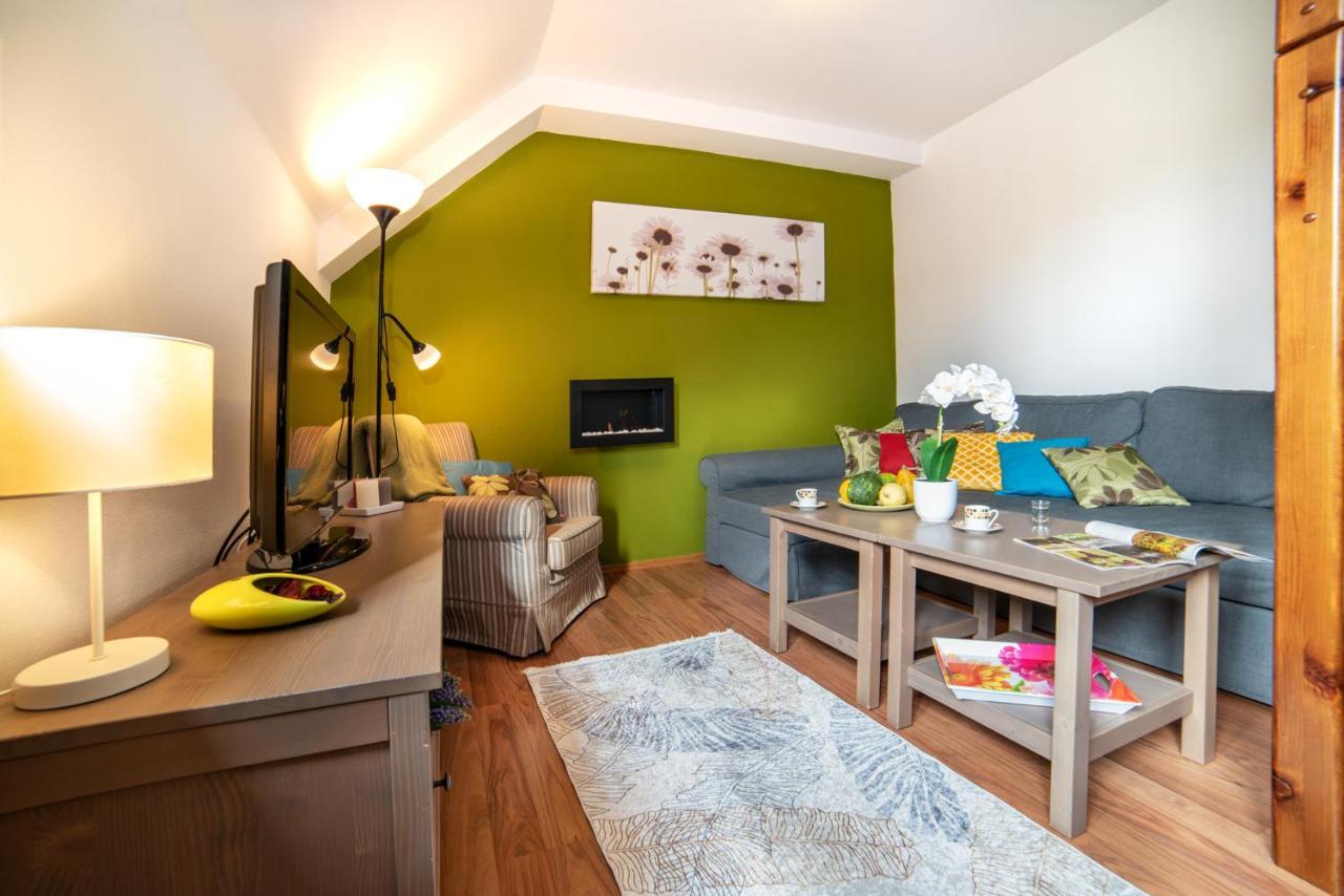 Apartman Tulanie 62 Kamzik Donovaly 2 Izbovy Mezonet Deluxe Parkovanie V Podzemnej Garazi Zdarma Exteriör bild